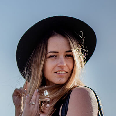 portrait-square-06-1